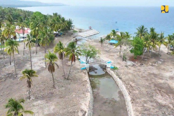 Kementerian PUPR Bangun Pengaman Pantai Gelora di&nbsp;Sumbawa