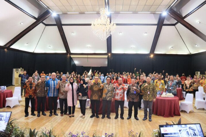 Kemendagri Bersinergi dengan OJK dan TPAKD Percepat Akses Keuangan&nbsp;Daerah