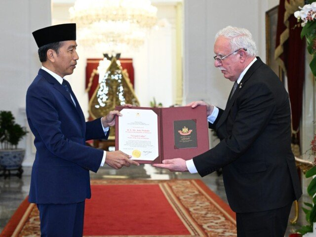 Presiden Jokowi Dapat Anugerah Grand Collar Order of the State of&nbsp;Palestine